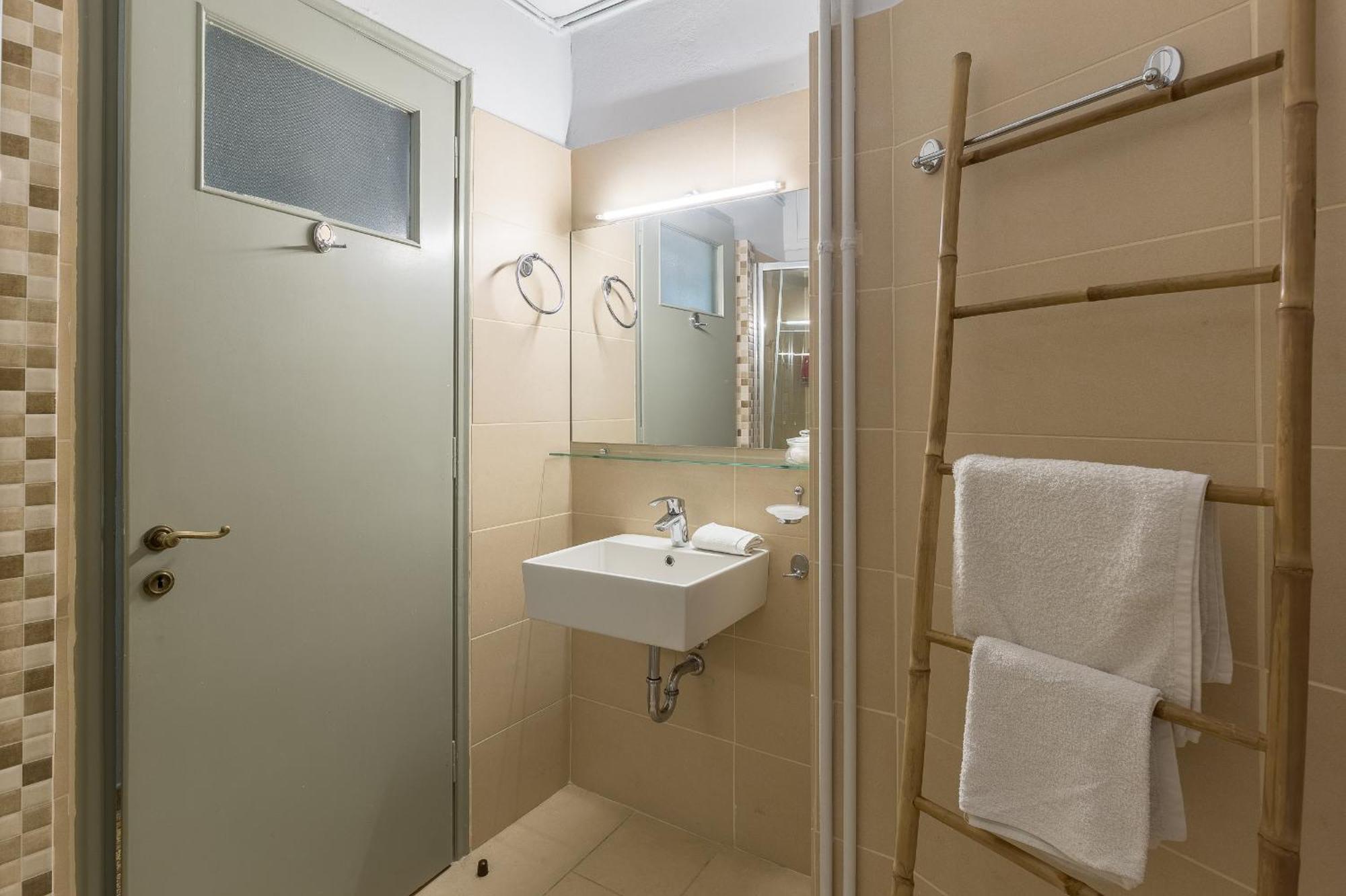 Acropolis Elegant Suite Atenas Exterior foto
